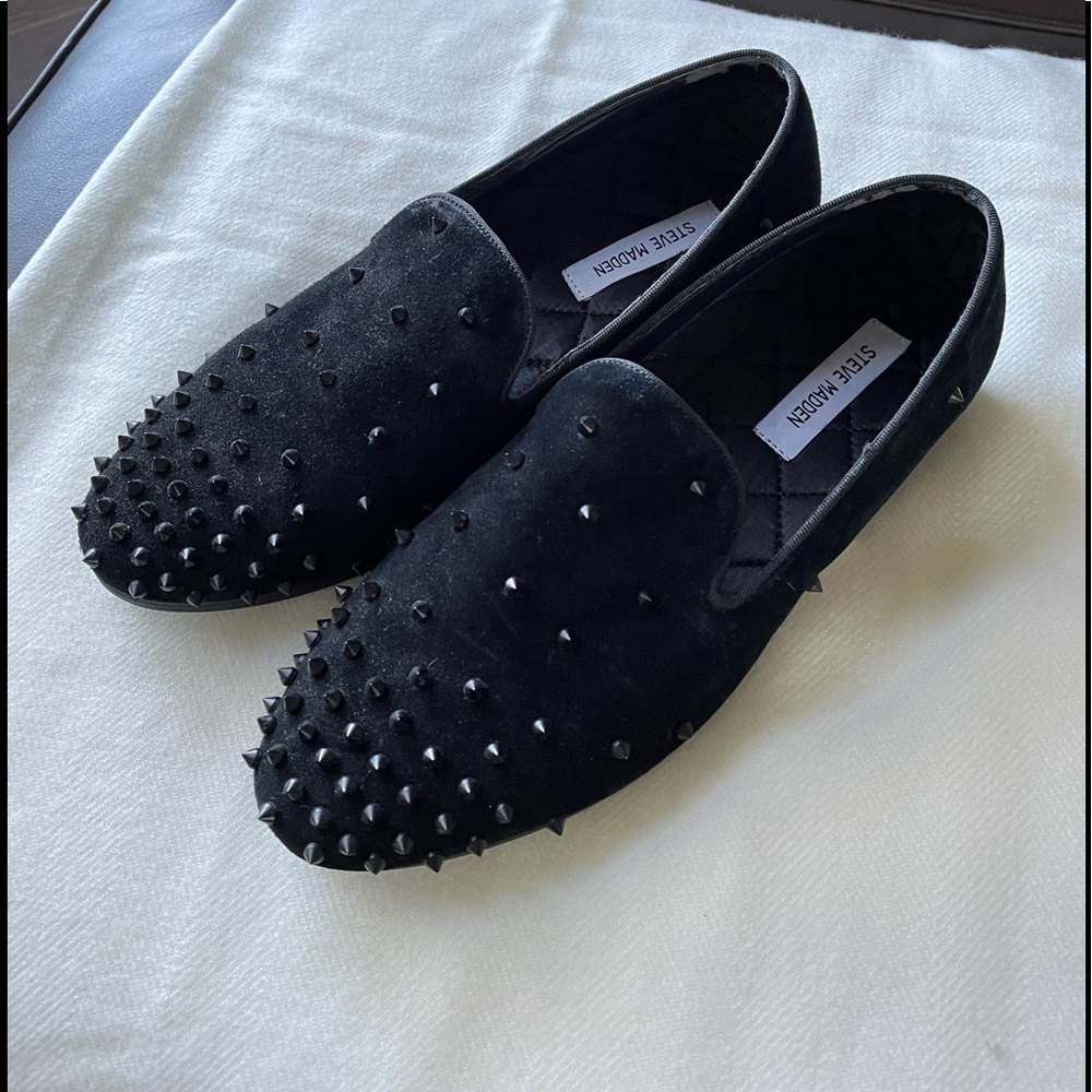 Steve madden cascade suede leather studded loafer